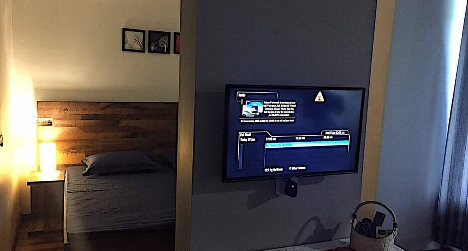 Apartment 171: Studio 1, New Delhi 2